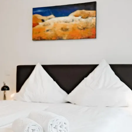 Alpenmurmel Apartment *